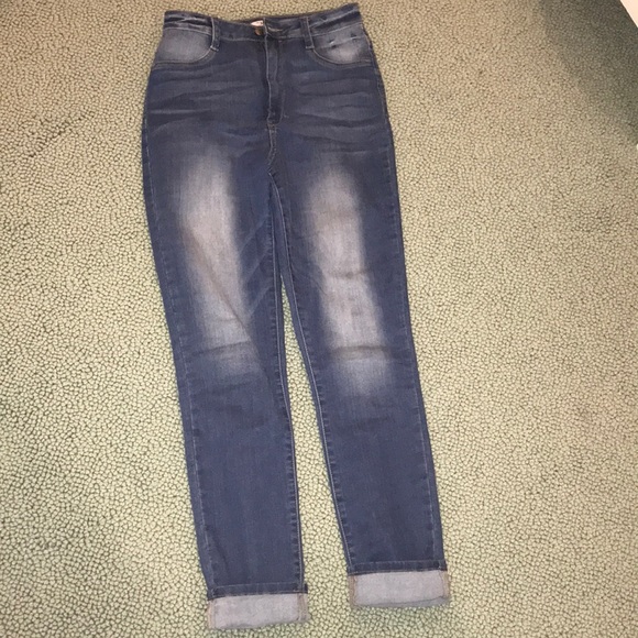 Blue jeans - Picture 2 of 6